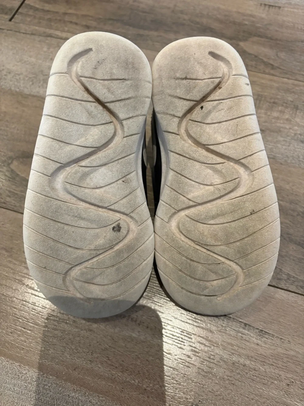 SOLD Nike Kids Black and White Slip-On Athletic Sneakers - Picture 5 of 6